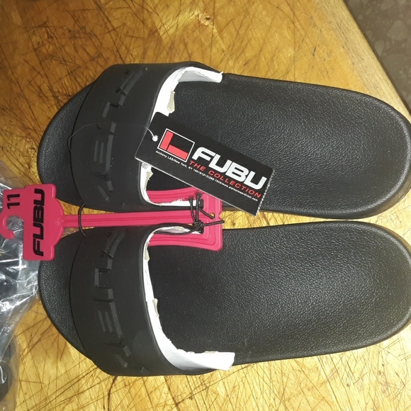 Mens FUBU slides - Picture 1 of 5